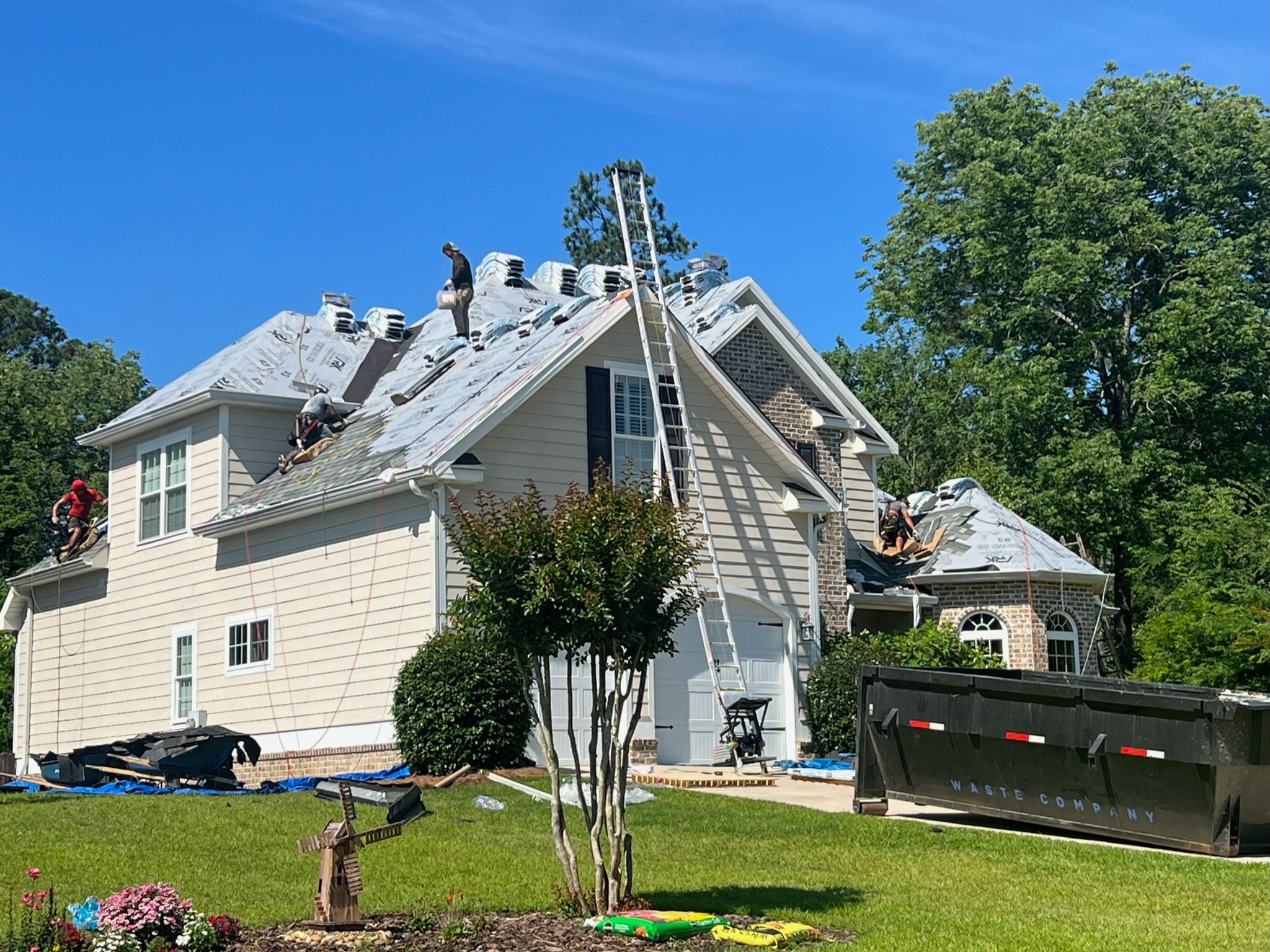 Live Roof Installation in Macon, GA: Expert Craftsmanship in Action